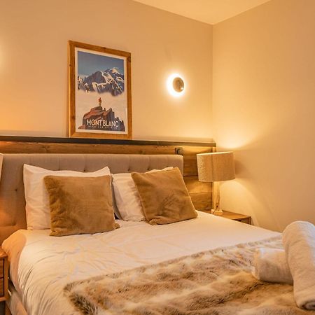 Perle Blanche - Brand New 2 Bedroom Apartment Perfectly Located Шамони Екстериор снимка