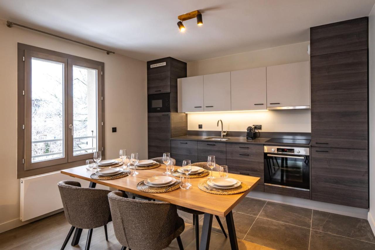 Perle Blanche - Brand New 2 Bedroom Apartment Perfectly Located Шамони Екстериор снимка