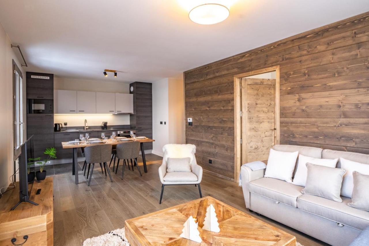 Perle Blanche - Brand New 2 Bedroom Apartment Perfectly Located Шамони Екстериор снимка