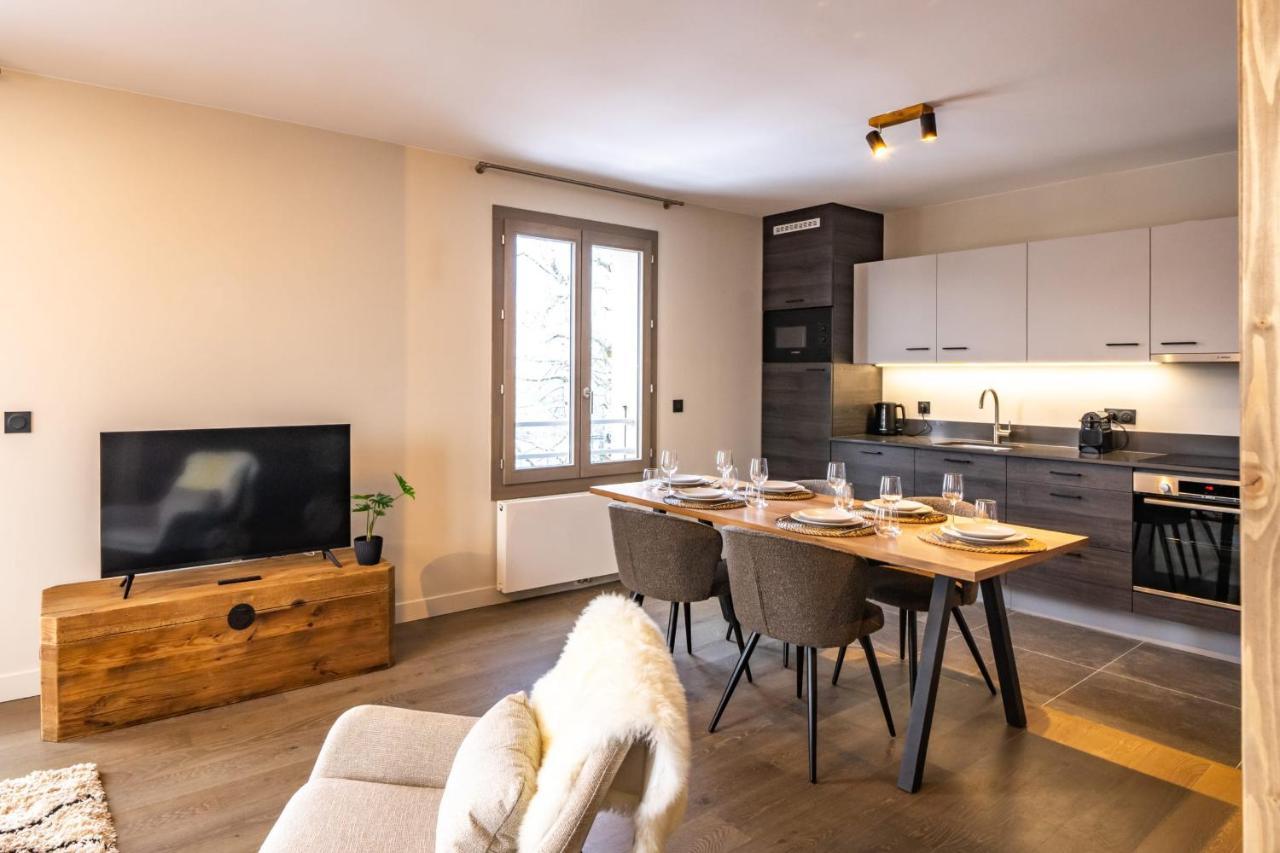 Perle Blanche - Brand New 2 Bedroom Apartment Perfectly Located Шамони Екстериор снимка