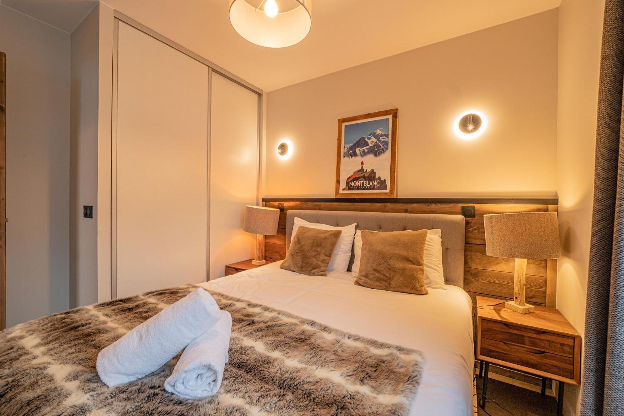Perle Blanche - Brand New 2 Bedroom Apartment Perfectly Located Шамони Екстериор снимка